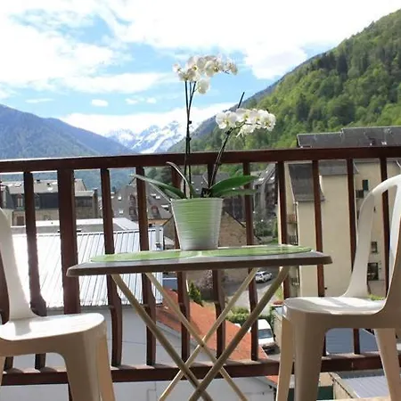 Luchon Plein Centre, Ski, Soleil Et Eaux Thermales 100m Remontee 400m Thermes Apartament