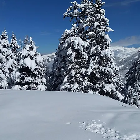 Apartment Luchon Plein Centre, Ski, Soleil Et Eaux Thermales 100m Remontee 400m Thermes *